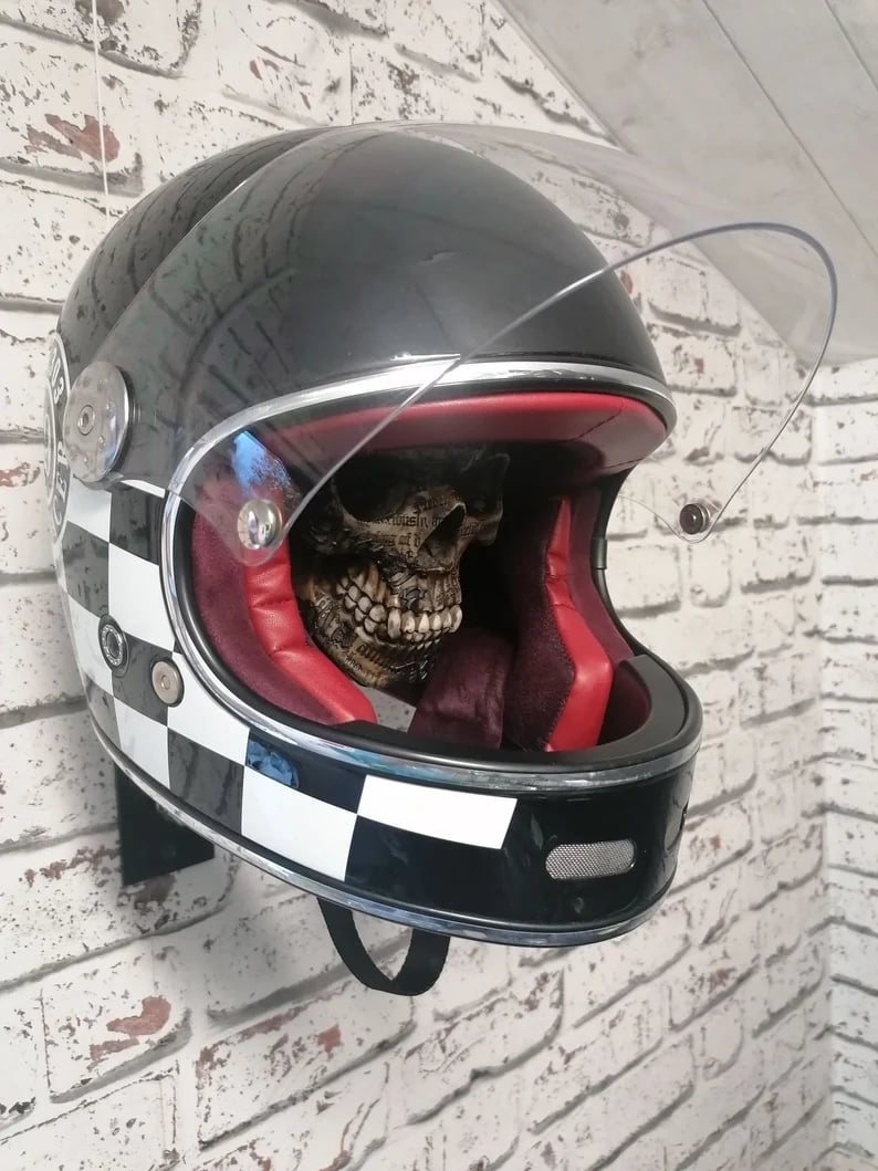 💀LAST DAY 50% OFF - 🏴‍☠️Motorcycle Helmet and Jacket Skull Holder